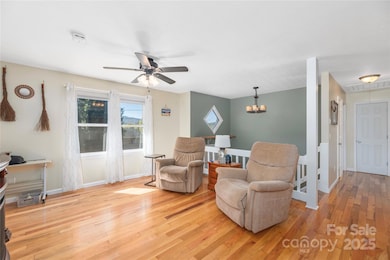 29 Arrowhead St, Clyde, NC 28721 - photo 4