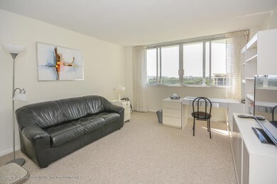 07 Second Bedroom