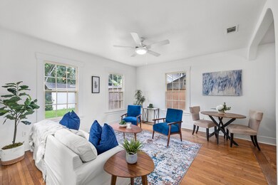 1646 Arlington St, Houston, TX 77008 - photo 4