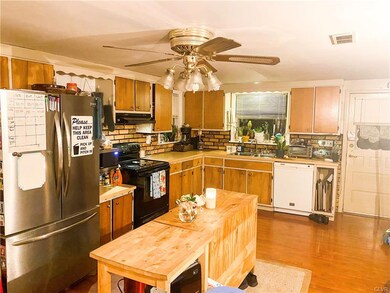 1651 S Main St, Bechtelsville, PA 19505 - photo 6