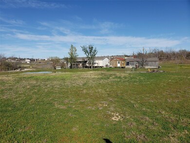 140 Carter Hills Ln, Weatherford, TX 76085 - photo 2