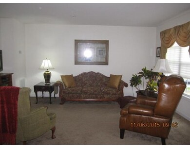 29 Daffodil Ct unit 29, South Grafton, MA 01560 - photo 4