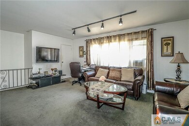 199 Evergreen Rd unit 12-B, Edison, NJ 08837 - photo 6