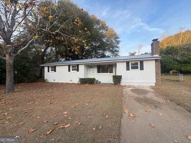 110 Pinecone Dr, East Dublin, GA 31027 - photo 2