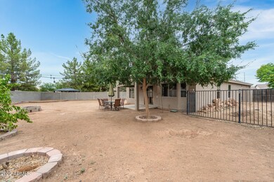 9564 E Navarro Ave, Mesa, AZ 85209 - photo 5