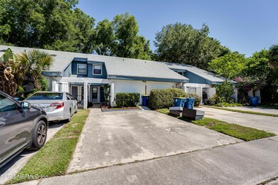1247 Bayshore Dr N