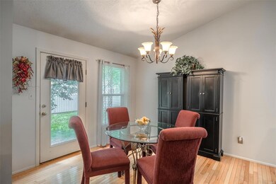 Perfect breakfast room just off the kitchen