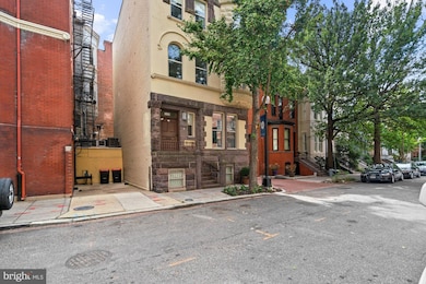 2008 Hillyer Place NW, Washington, DC 20009 - photo 2