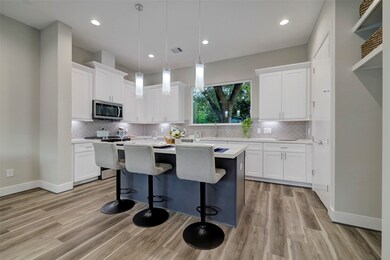 2611 Huntington Creek Ln, Houston, TX 77093 - photo 3