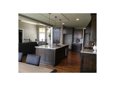 10400 W 170th Terrace, Olathe, KS 66062 - photo 5