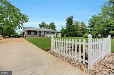 117 Maranatha Dr, Saint Thomas, PA 17252 - photo 4