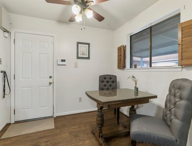 7710 Battlepine Dr, Houston, TX 77040 - photo 5