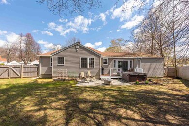 34 Mason Ave, Portsmouth, NH 03801 - photo 4