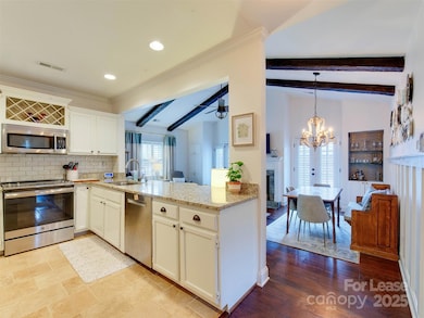 3806 Selwyn Farms Ln unit 1, Charlotte, NC 28209 - photo 6