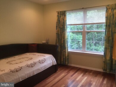 302 Creststone Cir, Princeton, NJ 08540 - photo 7