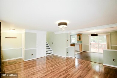 5912 Aplomado Dr, Burke, VA 22015 - photo 3