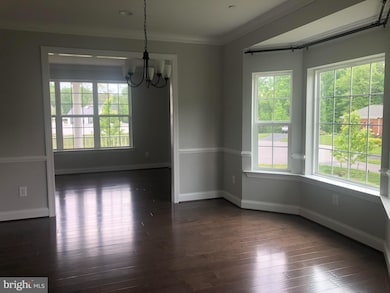 2367 Bunker Hill Ct, Prince Frederick, MD 20678 - photo 4