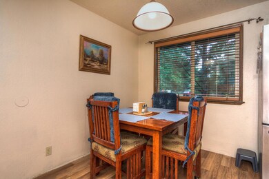 Colt Ln NE 20641 (3 of 32)