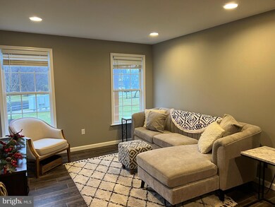 252 Windsor Ct, Quakertown, PA 18951 - photo 7