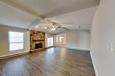 2613 Pebblestone Ln, Bedford, TX 76021 - photo 4