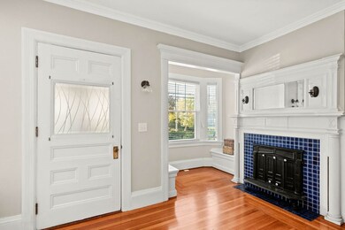 1424 Narragansett Blvd, Cranston, RI 02905 - photo 5