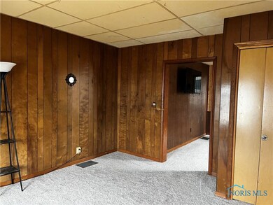 824 S West St, Findlay, OH 45840 - photo 5