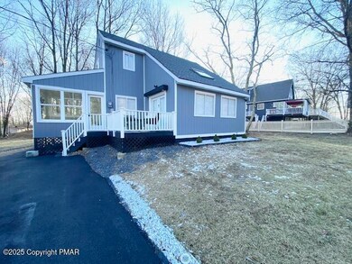 1109 Steele Cir, Bushkill, PA 18324 - photo 2