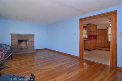 106 Colwell St, Cranston, RI 02920 - photo 4
