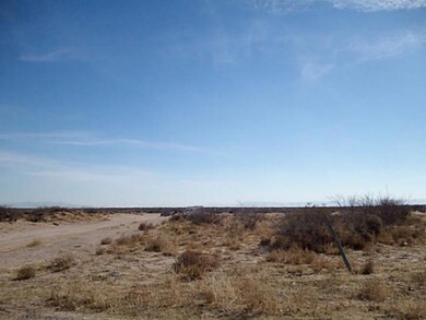 15270 Radlite Dr, El Paso, TX 79928 - photo 7