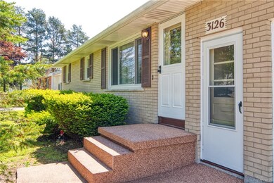 3126 Krueger Rd, North Tonawanda, NY 14120 - photo 3