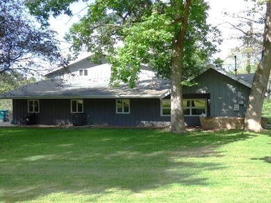 3734 W Bass Creek Rd, Beloit, WI 53511 - photo 2