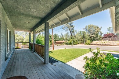 2105 Sageway Dr, Redding, CA 96003 - photo 6