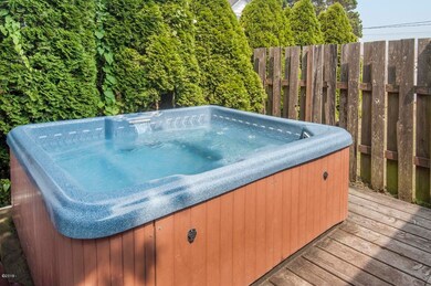 1431 SW Harbor Ave, Lincoln City, OR 97367 - photo 5