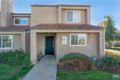 3600 O St unit 26, Bakersfield, CA 93301 - photo 2