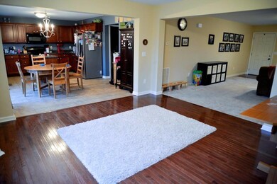 115 Meadow View Way unit 6, Georgetown, KY 40324 - photo 6