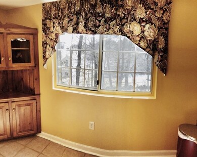 135 Lafond Ln unit 24, Dracut, MA 01826 - photo 7