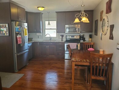 4018 Jill Dr, Waterloo, IA 50701 - photo 4