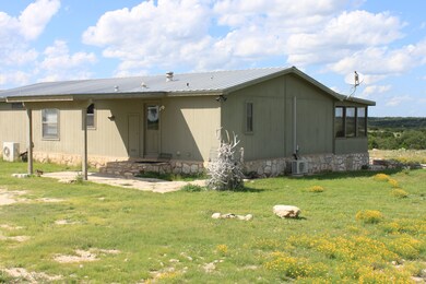 Rocksprings unit TX 78880 USA, Telegraph, TX 76849 - photo 7