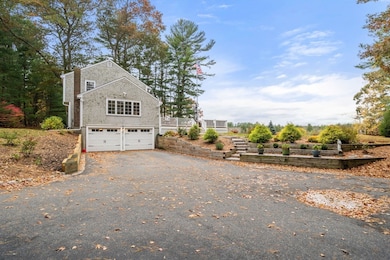 22 Tinkertown Ln, Duxbury, MA 02332 - photo 2