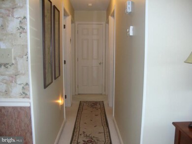 134 Dartmouth Dr, Hagerstown, MD 21742 - photo 6