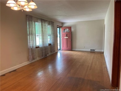 2653 Roanoke Ave, New Albany, IN 47150 - photo 5