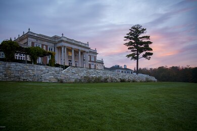 165 Kemble St unit 19, Lenox, MA 01240 - photo 2