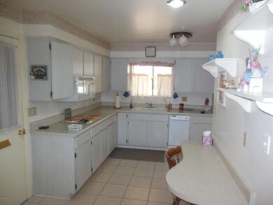 229 N 61st Way, Mesa, AZ 85205 - photo 6