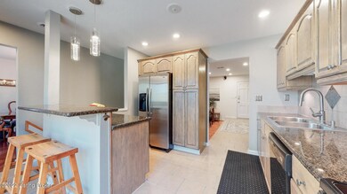 2512 Merriwood Dr Louisville KY 40299-14