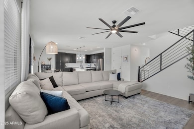 8-web-or-mls-Daylight-6