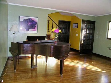 Living Room. The spacious living room, large enoug