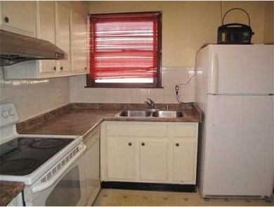 183 High St, Randolph, MA 02368 - photo 7