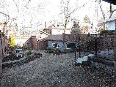 Yard/Garden.