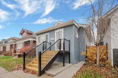 unlisted-address, Chicago, IL 60651 - photo 3