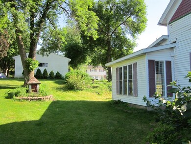 2809 O Ave NW, Cedar Rapids, IA 52405 - photo 3